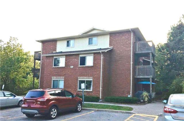 Unit 8 - 46 Shadowood Rd, Condo with 2 bedrooms, 1 bathrooms and 1 parking in Barrie ON | Image 1