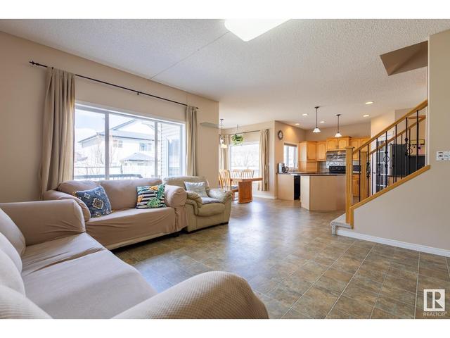 3320 40 Av Nw, House detached with 4 bedrooms, 2 bathrooms and 4 parking in Edmonton AB | Image 24