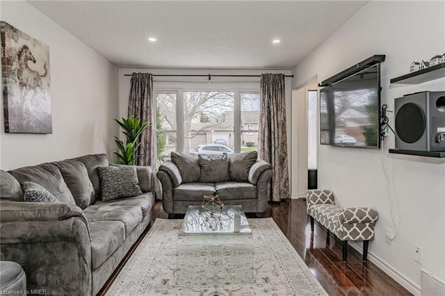 92 Stoney Brook Crescent, House semidetached with 3 bedrooms, 2 bathrooms and 2 parking in St. Catharines ON | Image 21