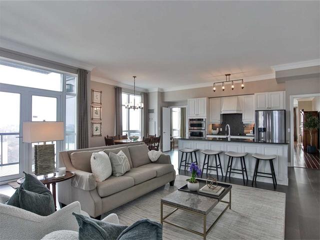 ph05 - 1135 Royal York Rd, Condo with 2 bedrooms, 3 bathrooms and 2 parking in Toronto ON | Image 7
