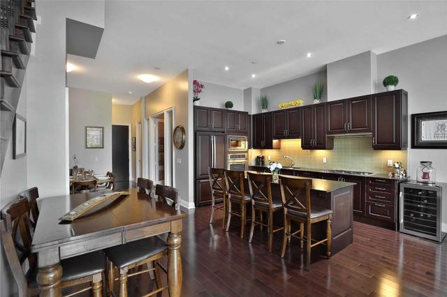 115 - 11 Bronte Rd, Condo with 2 bedrooms, 3 bathrooms and 1 parking in Oakville ON | Image 5