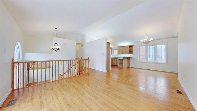 201 Bryan Crt, House detached with 2 bedrooms, 3 bathrooms and 3 parking in Collingwood ON | Image 34