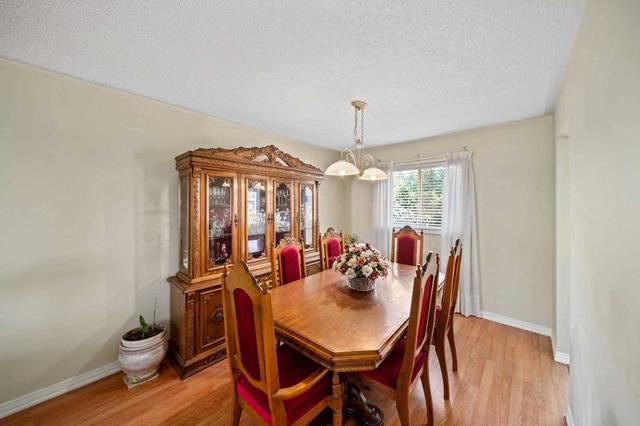 34 Archer Ave, House detached with 3 bedrooms, 3 bathrooms and 6 parking in Bradford West Gwillimbury ON | Image 4