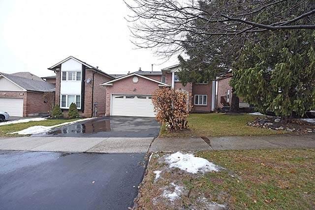 218 Langstaff Rd W, House detached with 4 bedrooms, 3 bathrooms and 6 parking in Richmond Hill ON | Image 19