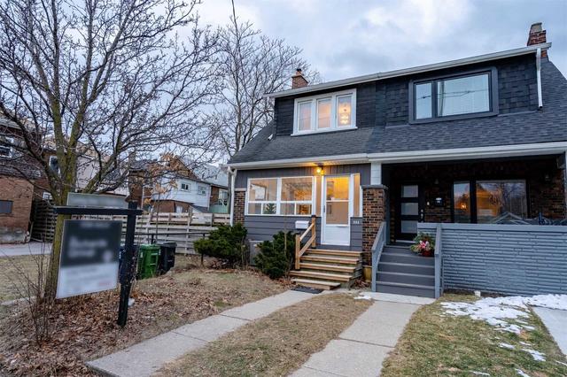 553 Strathmore Blvd, House semidetached with 3 bedrooms, 1 bathrooms and 1 parking in Toronto ON | Image 16
