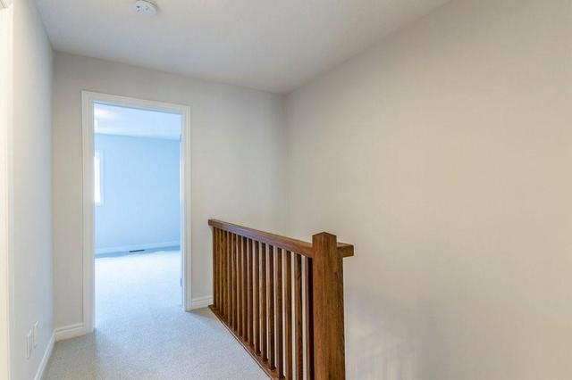 692 Summers Common, House attached with 2 bedrooms, 1 bathrooms and 1 parking in Burlington ON | Image 12