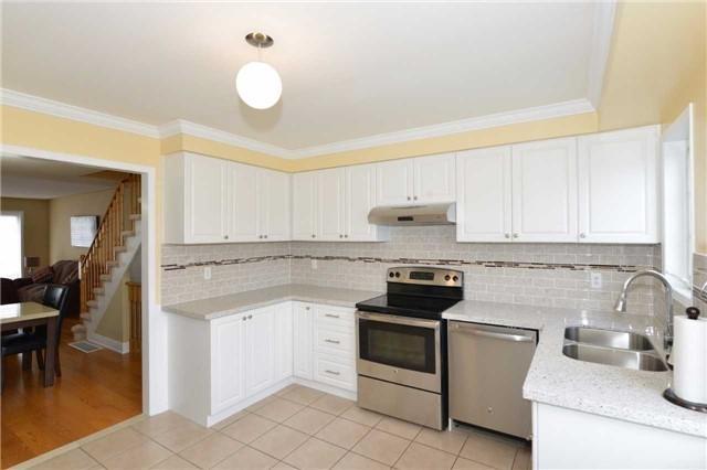 31 - 1100 Begley St, Townhouse with 2 bedrooms, 3 bathrooms and 1 parking in Pickering ON | Image 7