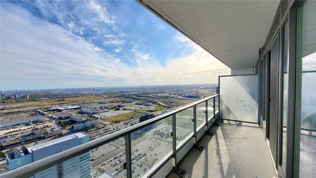3606 - 5 Buttermill Ave, Condo with 2 bedrooms, 2 bathrooms and 1 parking in Vaughan ON | Image 5
