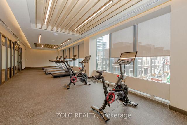 1120 - 38 Honeycrisp Cres N, Condo with 2 bedrooms, 2 bathrooms and 1 parking in Vaughan ON | Image 33