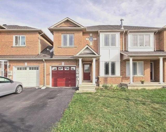 246 Farmstead Rd, House attached with 3 bedrooms, 3 bathrooms and 3 parking in Richmond Hill ON | Image 1