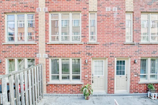 149 - 35 Elsie Lane, Townhouse with 3 bedrooms, 2 bathrooms and 0 parking in Toronto ON | Image 16
