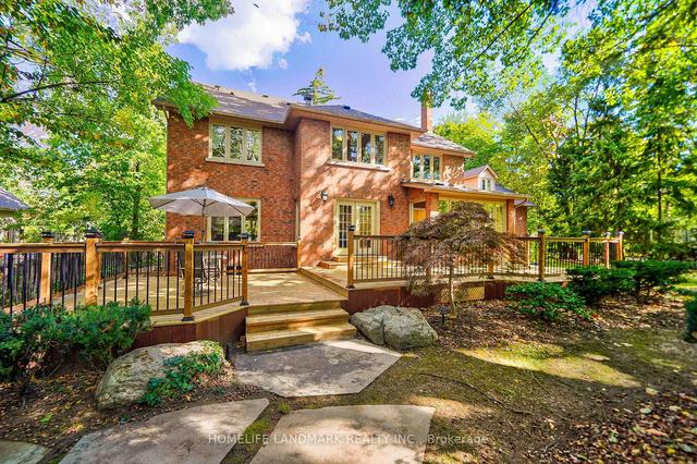 352 Maple Grove Dr, House detached with 5 bedrooms, 5 bathrooms and 14 parking in Oakville ON | Image 33