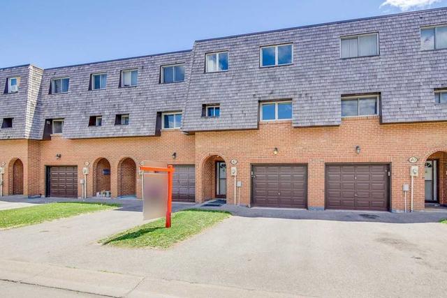 41 Briar Path, Townhouse with 3 bedrooms, 3 bathrooms and 2 parking in Brampton ON | Image 26