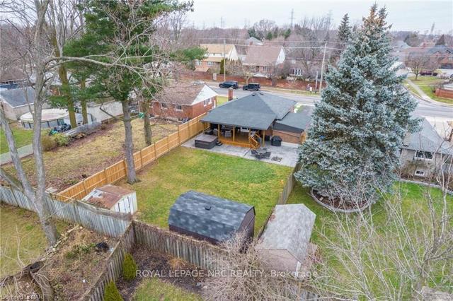 2778 Portage Rd, House detached with 3 bedrooms, 2 bathrooms and 5 parking in Niagara Falls ON | Image 32