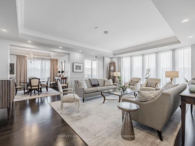 708 - 30 Old Mill Rd W, Condo with 3 bedrooms, 3 bathrooms and 1 parking in Toronto ON | Image 12