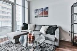 823e - 36 Lisgar St, Condo with 1 bedrooms, 1 bathrooms and 0 parking in Toronto ON | Image 4