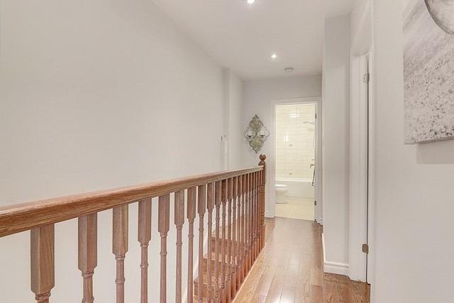 90 Campbell Ave, House semidetached with 4 bedrooms, 3 bathrooms and 2 parking in Toronto ON | Image 7