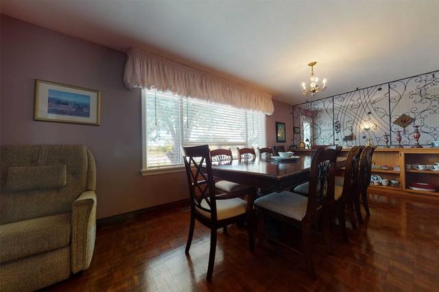 12164 Hurontario St, House detached with 3 bedrooms, 2 bathrooms and 8 parking in Brampton ON | Image 4