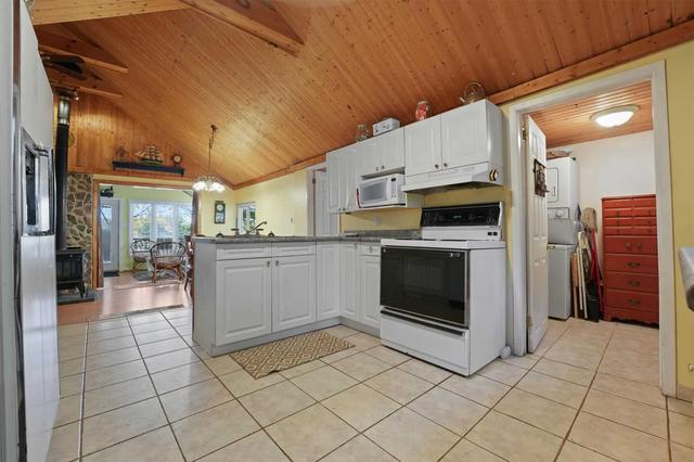 19 Gidley Tpke, House detached with 1 bedrooms, 1 bathrooms and 4 parking in Georgian Bay ON | Image 6