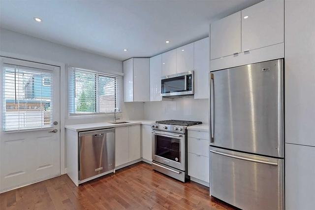 823a Pape Ave, House semidetached with 1 bedrooms, 2 bathrooms and 0 parking in Toronto ON | Image 21