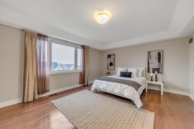 179 Woodspring Ave, House detached with 3 bedrooms, 3 bathrooms and 4 parking in Newmarket ON | Image 8