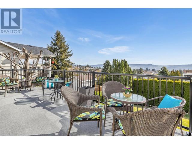 2701 Guidi Road, House detached with 3 bedrooms, 2 bathrooms and 6 parking in West Kelowna BC | Image 13