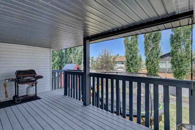 10710 75 Avenue, House detached with 5 bedrooms, 3 bathrooms and 4 parking in Grande Prairie AB | Image 37