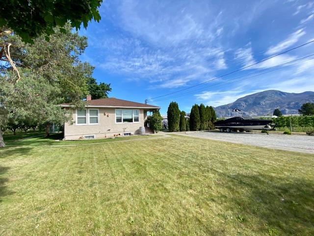 10508 100th Avenue, House detached with 3 bedrooms, 2 bathrooms and null parking in Okanagan Similkameen A BC | Image 2