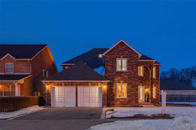 11 Beasley Cres, House detached with 4 bedrooms, 3 bathrooms and 4 parking in Cambridge ON | Image 12