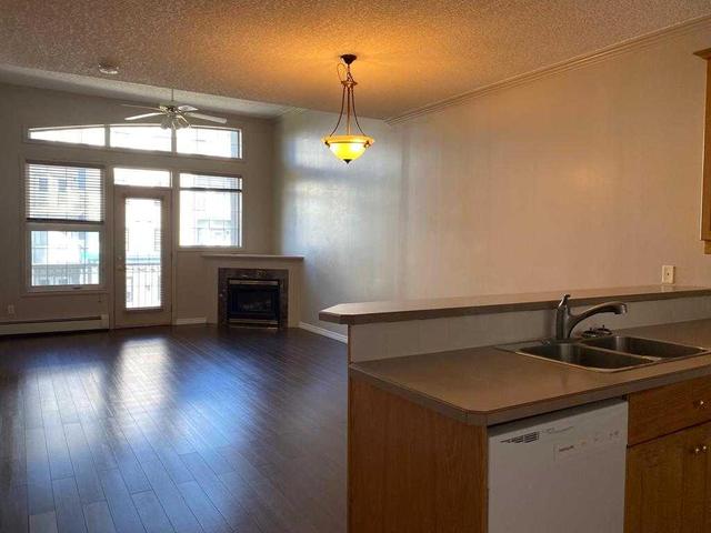 409 - 495 78 Avenue Sw, Condo with 2 bedrooms, 1 bathrooms and 1 parking in Calgary AB | Image 5