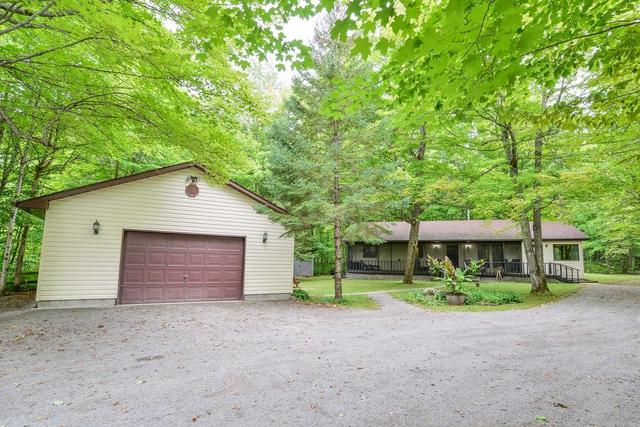 85 Baker Blvd, House detached with 3 bedrooms, 2 bathrooms and 12 parking in Kawartha Lakes ON | Image 1
