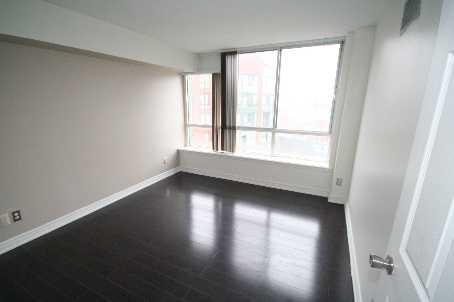 lph1105 - 801 King St W, Condo with 2 bedrooms, 2 bathrooms and 1 parking in Toronto ON | Image 4