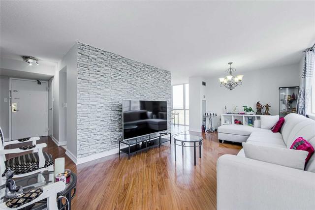 1202 - 10 Markbrook Lane, Condo with 2 bedrooms, 2 bathrooms and 2 parking in Toronto ON | Image 2