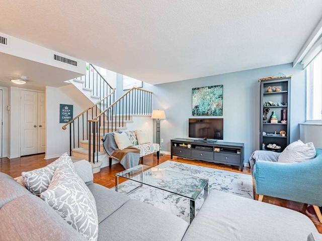 ph#5 - 360 Bloor St E, Condo with 1 bedrooms, 2 bathrooms and 1 parking in Toronto ON | Image 37