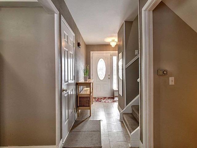 24 Acton Cres, House semidetached with 3 bedrooms, 2 bathrooms and 3 parking in London ON | Image 22