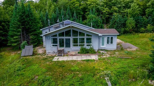 2314 South Horn Lake Rd, House detached with 3 bedrooms, 1 bathrooms and 2 parking in Magnetawan ON | Image 6