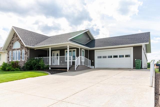 9926 110 Street, House detached with 6 bedrooms, 3 bathrooms and 6 parking in Mackenzie County AB | Image 16