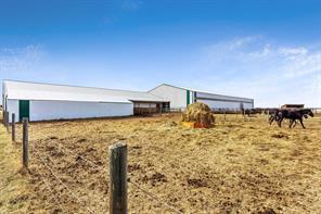 232072 Rge Rd 245, House detached with 3 bedrooms, 2 bathrooms and 10 parking in Wheatland County AB | Image 13