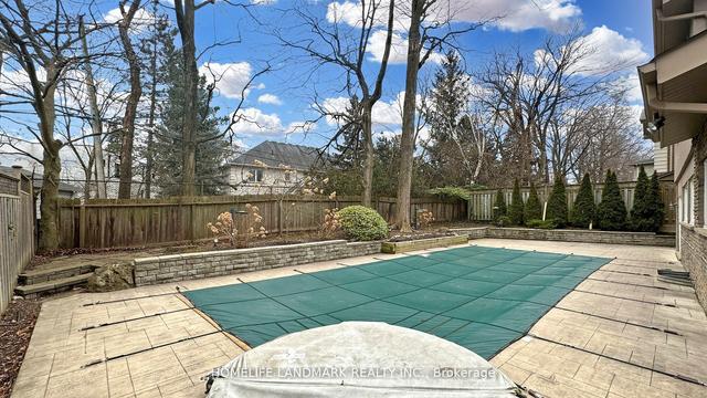 11 Caravan Dr, House detached with 4 bedrooms, 4 bathrooms and 4 parking in Toronto ON | Image 24