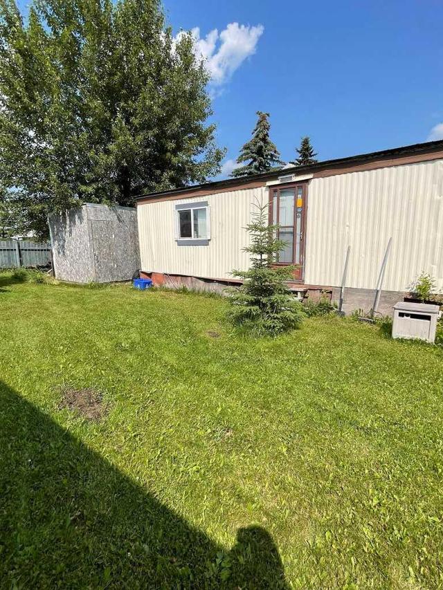 263 - 5344 76 Street, Home with 3 bedrooms, 1 bathrooms and 2 parking in Red Deer AB | Image 21