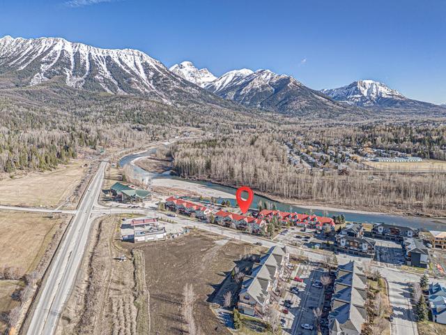 517/519 - 500 Riverside Way, Condo with 3 bedrooms, 2 bathrooms and null parking in Fernie BC | Image 27