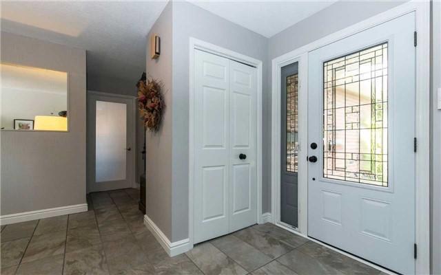 104 Reynier Dr, House detached with 4 bedrooms, 3 bathrooms and 4 parking in Brampton ON | Image 3