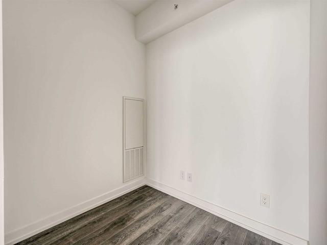 4001 - 161 Roehampton Ave, Condo with 1 bedrooms, 1 bathrooms and 0 parking in Toronto ON | Image 18