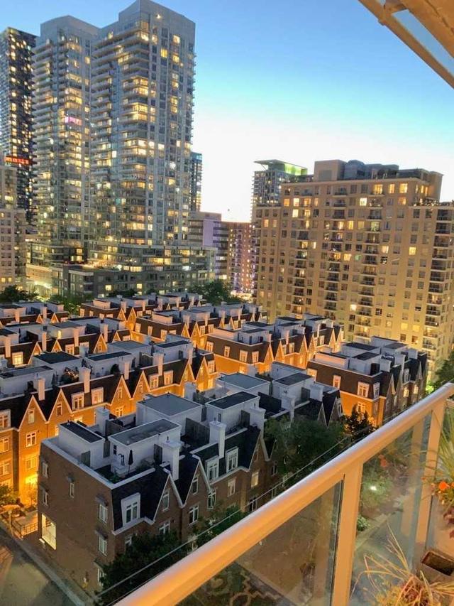 1010 - 83 Redpath Ave, Condo with 2 bedrooms, 2 bathrooms and 1 parking in Toronto ON | Image 9