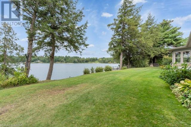 873 North Shore Road, House detached with 3 bedrooms, 2 bathrooms and 10 parking in Frontenac Islands ON | Image 12