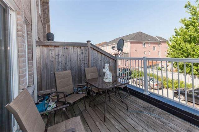 384 Danforth Rd, House attached with 4 bedrooms, 3 bathrooms and 1 parking in Toronto ON | Image 16