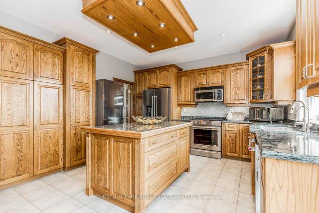 40 Lyonsview Lane, House detached with 3 bedrooms, 5 bathrooms and 13 parking in Caledon ON | Image 37