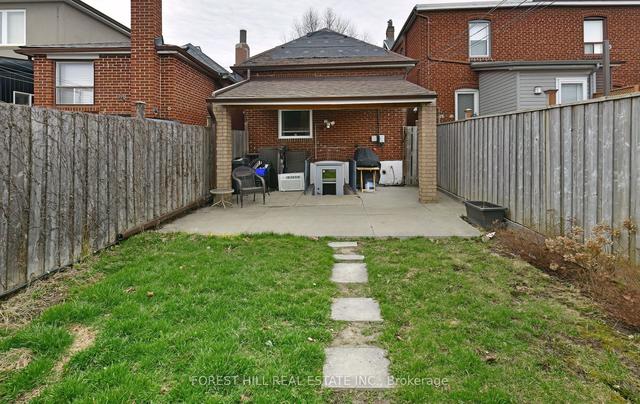 120 Earlscourt Ave, House detached with 2 bedrooms, 2 bathrooms and 2 parking in Toronto ON | Image 16