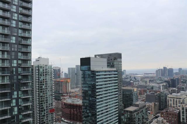 3306 - 101 Peter St, Condo with 2 bedrooms, 1 bathrooms and 0 parking in Toronto ON | Image 17