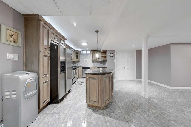 7327 Glamorgan Way, House detached with 4 bedrooms, 5 bathrooms and 5 parking in Mississauga ON | Image 28